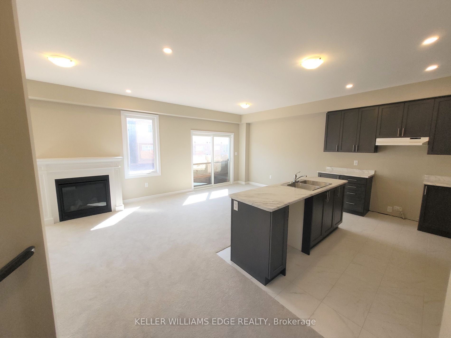 98 Pinot Crescent