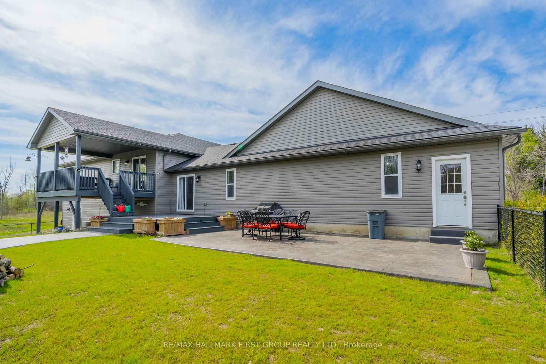 9633 County Rd 2 Road