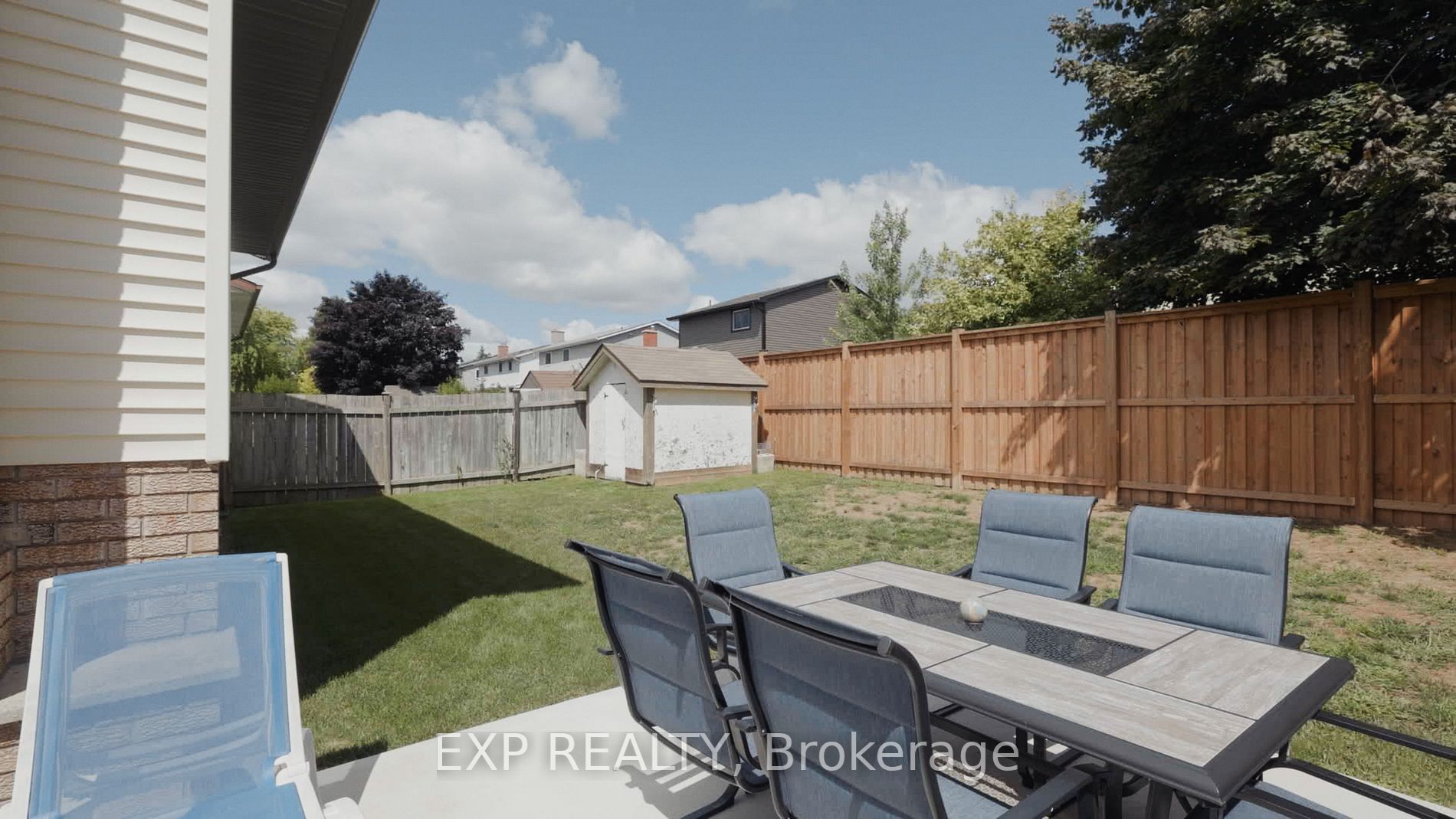 182 Foxhunt Road