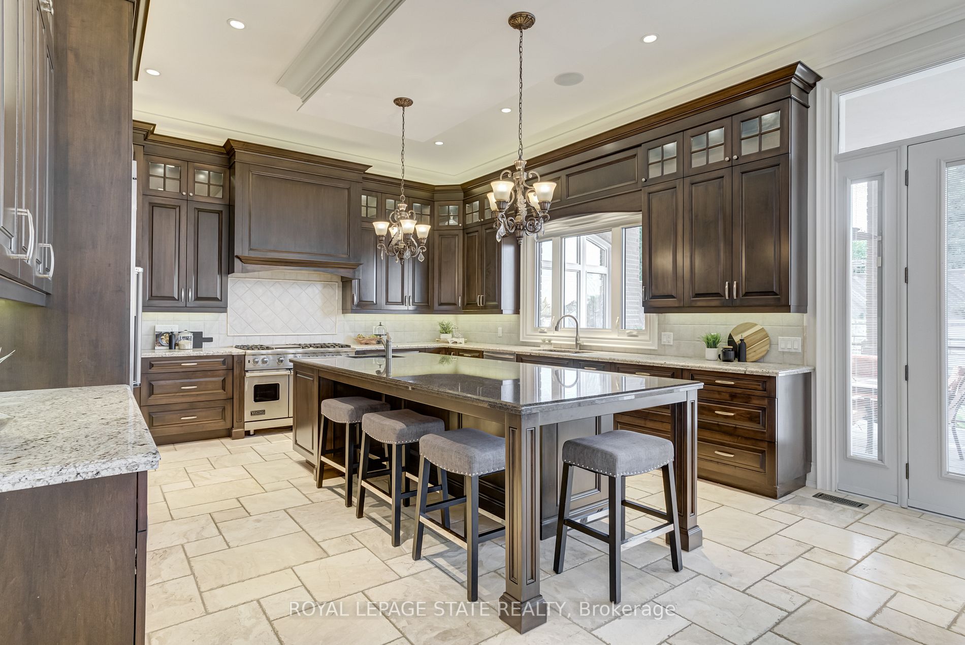 219 Kirkwood Drive