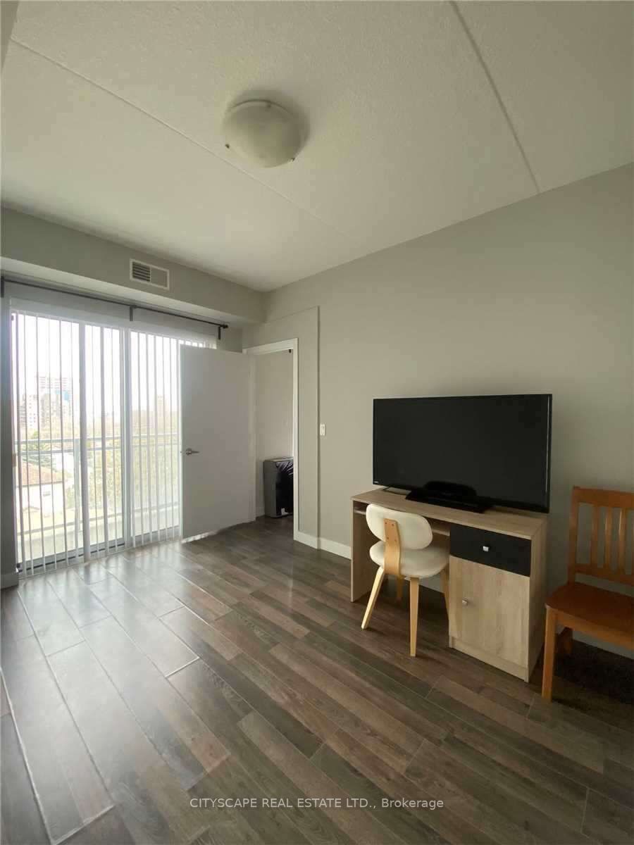 62 Balsam St, #H405