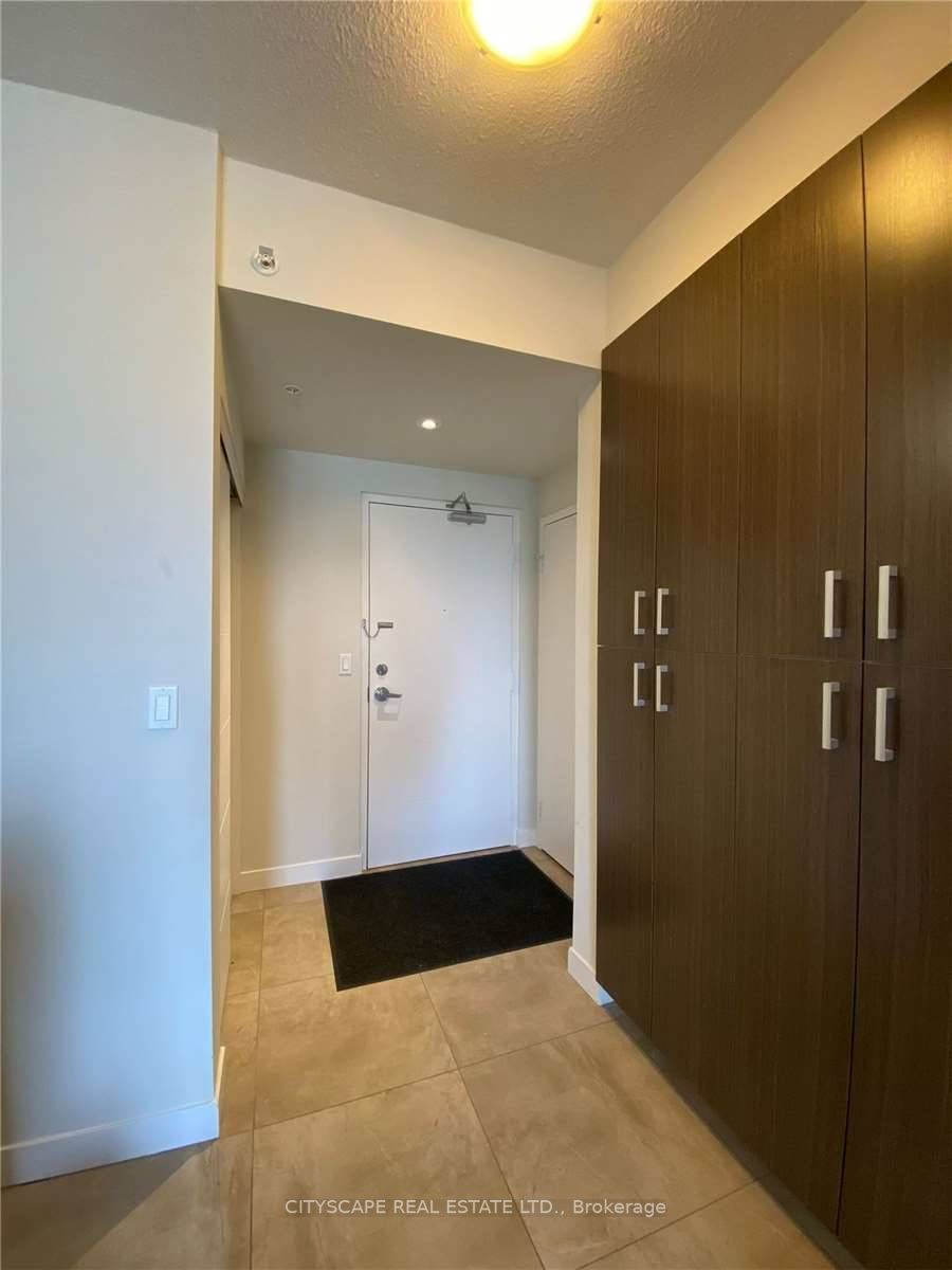 62 Balsam St, #H405
