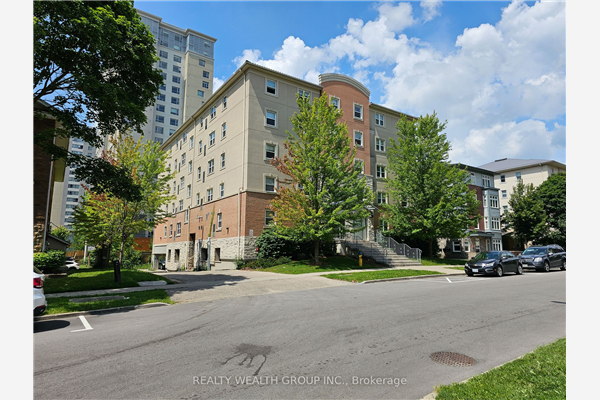 261 Lester St E, Waterloo