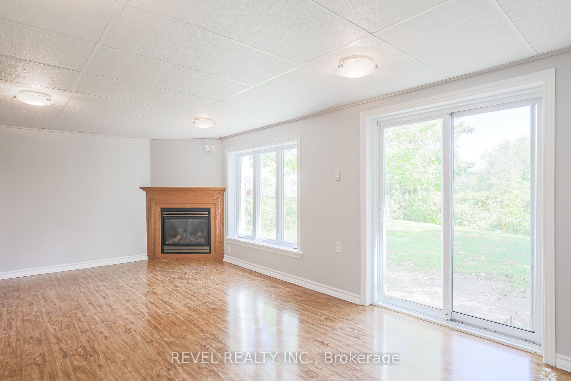 43 Elaine Drive