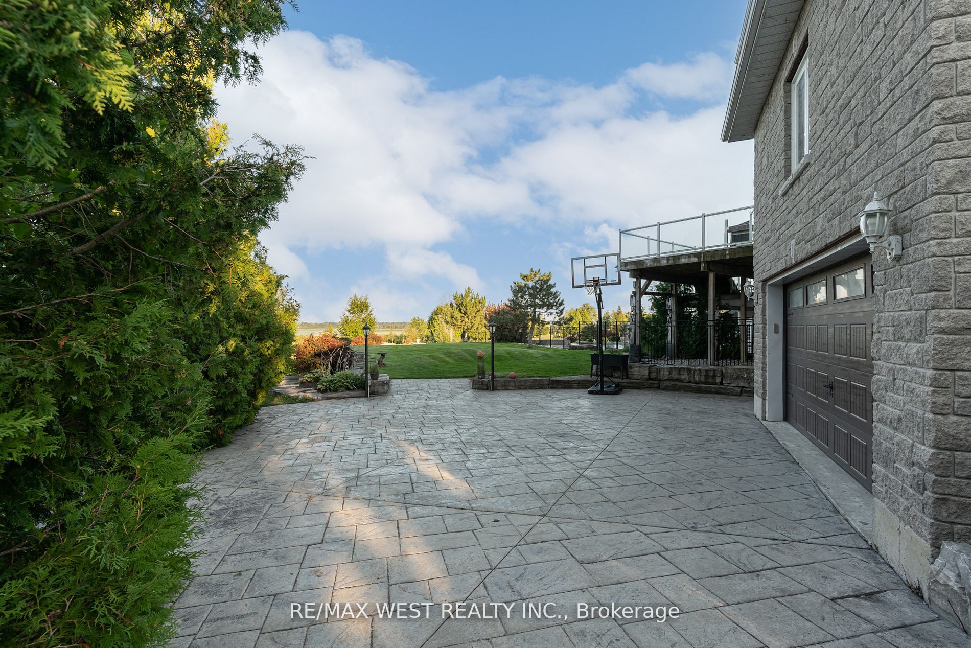 31 Wispi Shore Road
