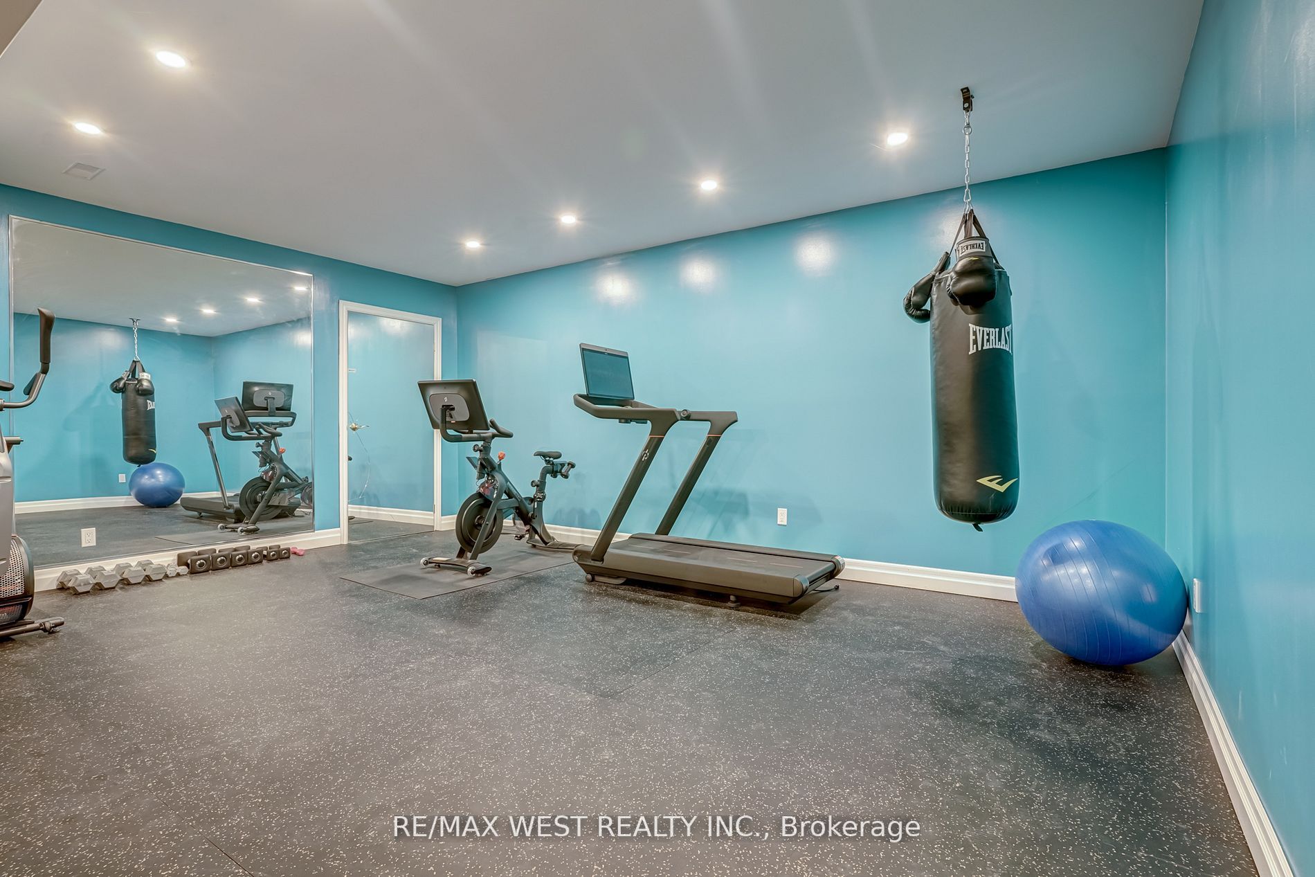 31 Wispi Shore Road