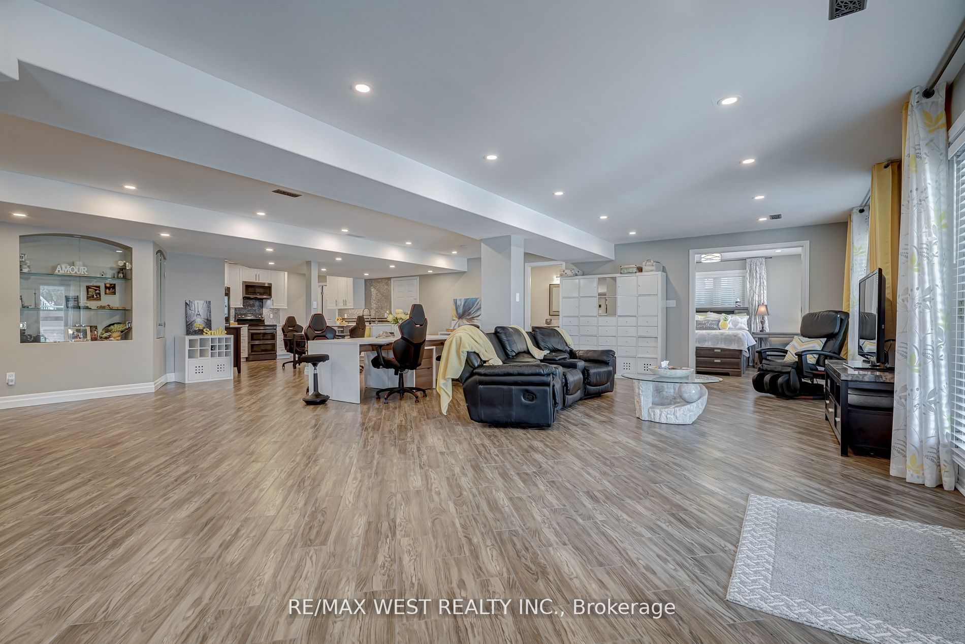 31 Wispi Shore Road