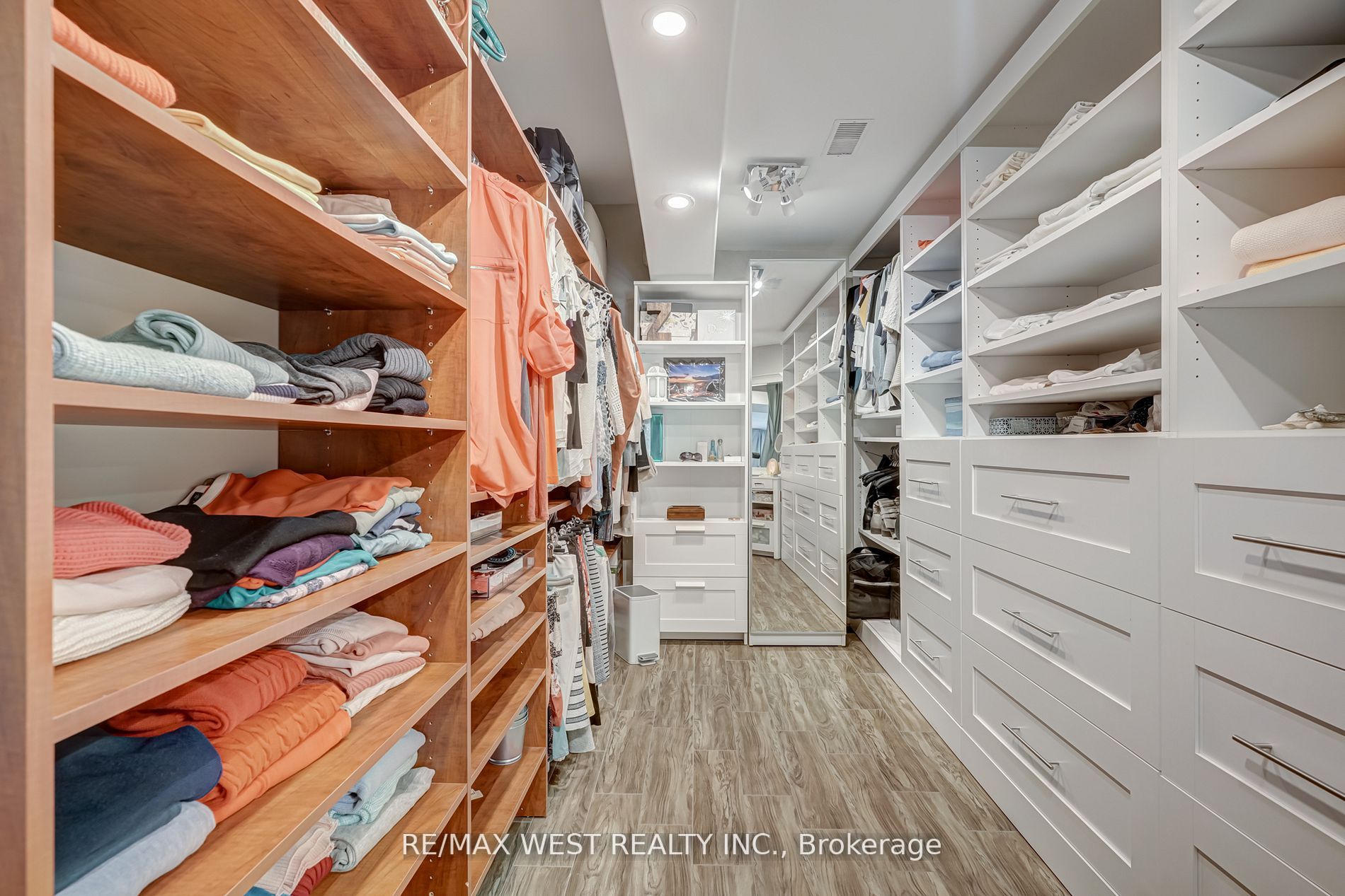 31 Wispi Shore Road