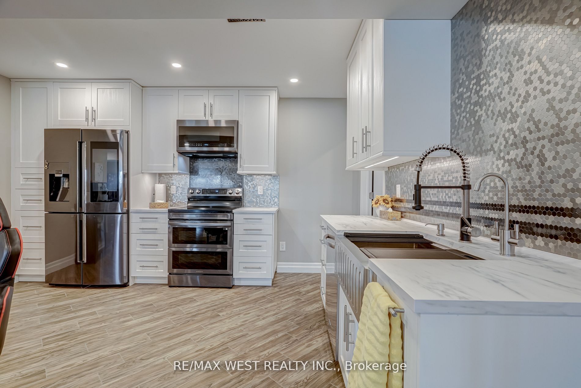 31 Wispi Shore Road