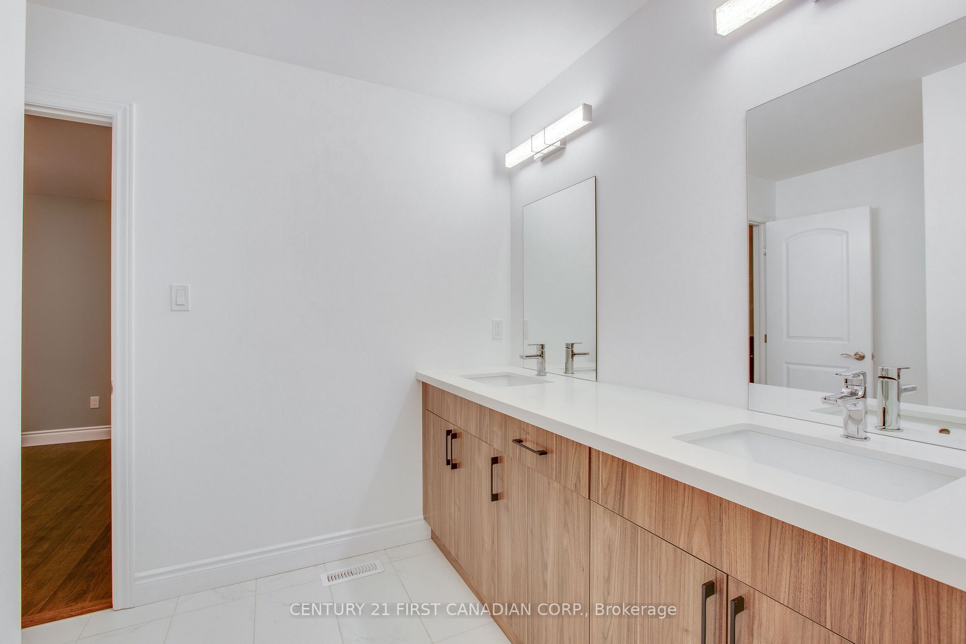 1464 Medway Park Drive