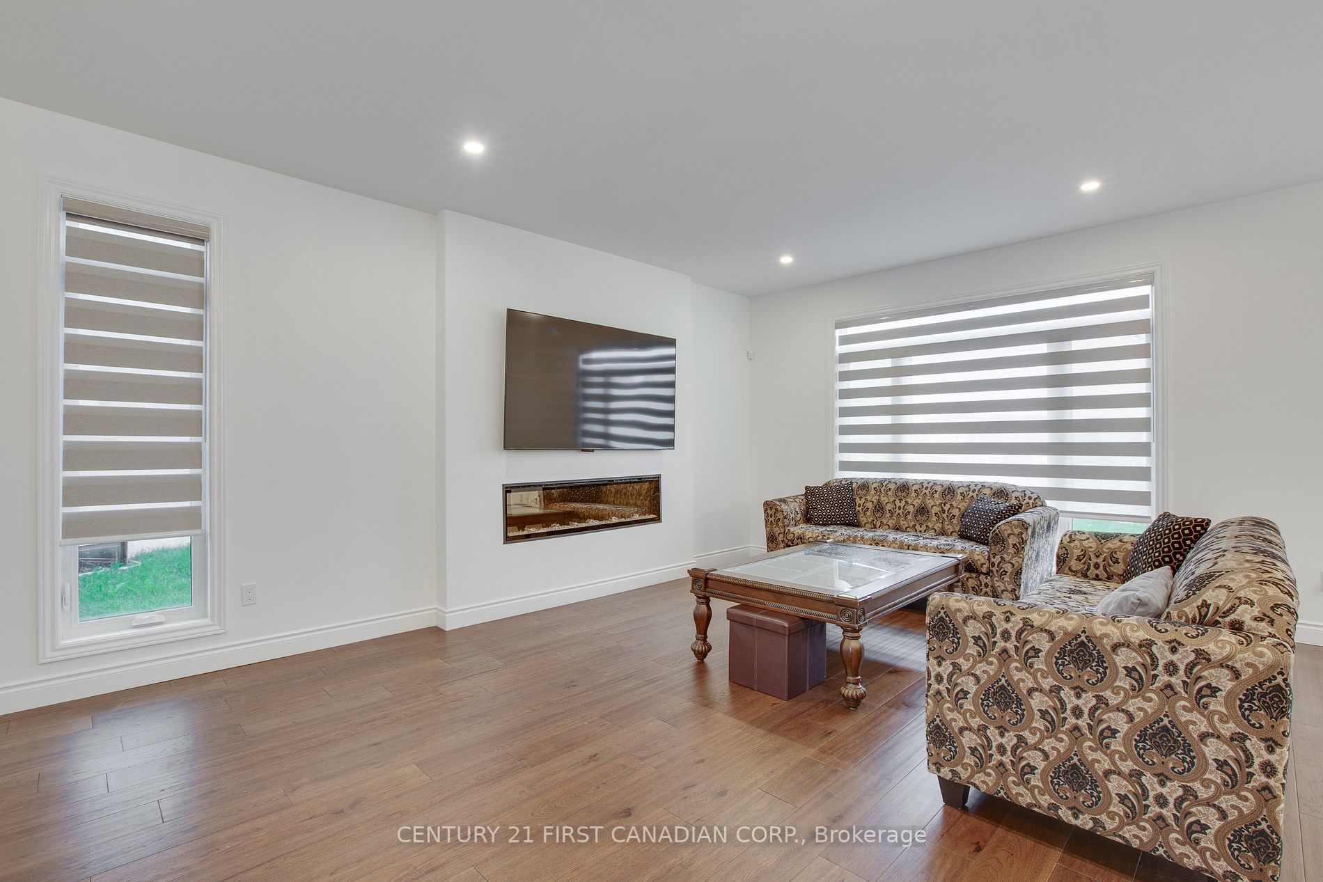 1464 Medway Park Drive
