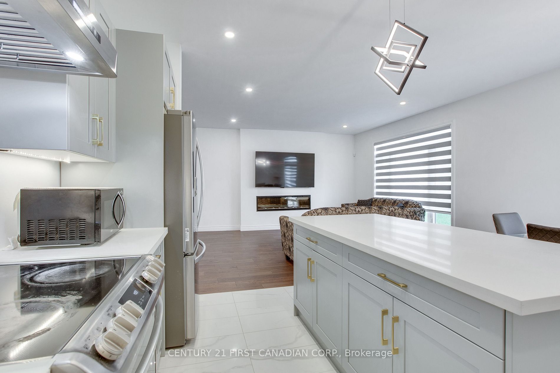 1464 Medway Park Drive