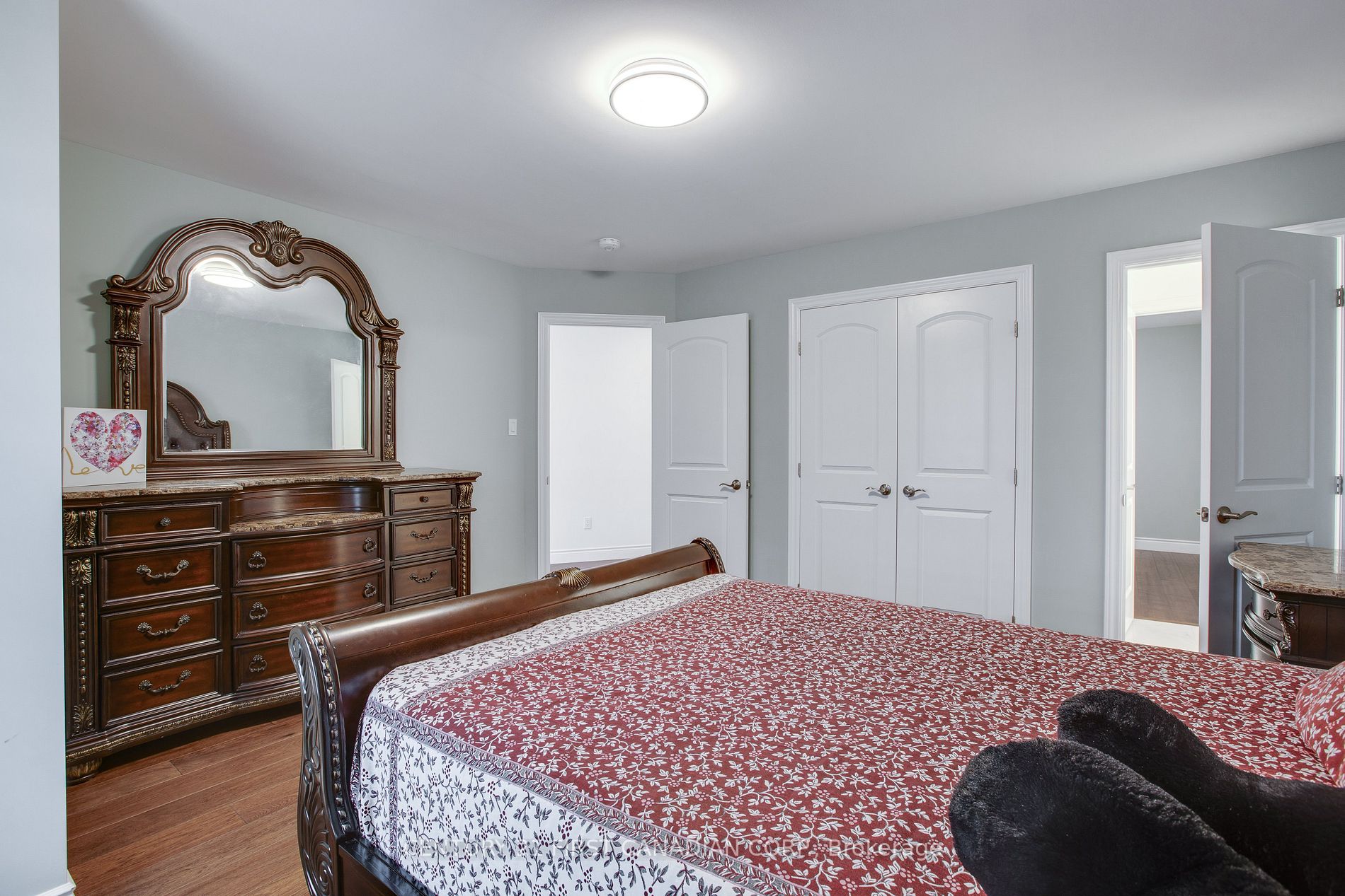 1464 Medway Park Drive