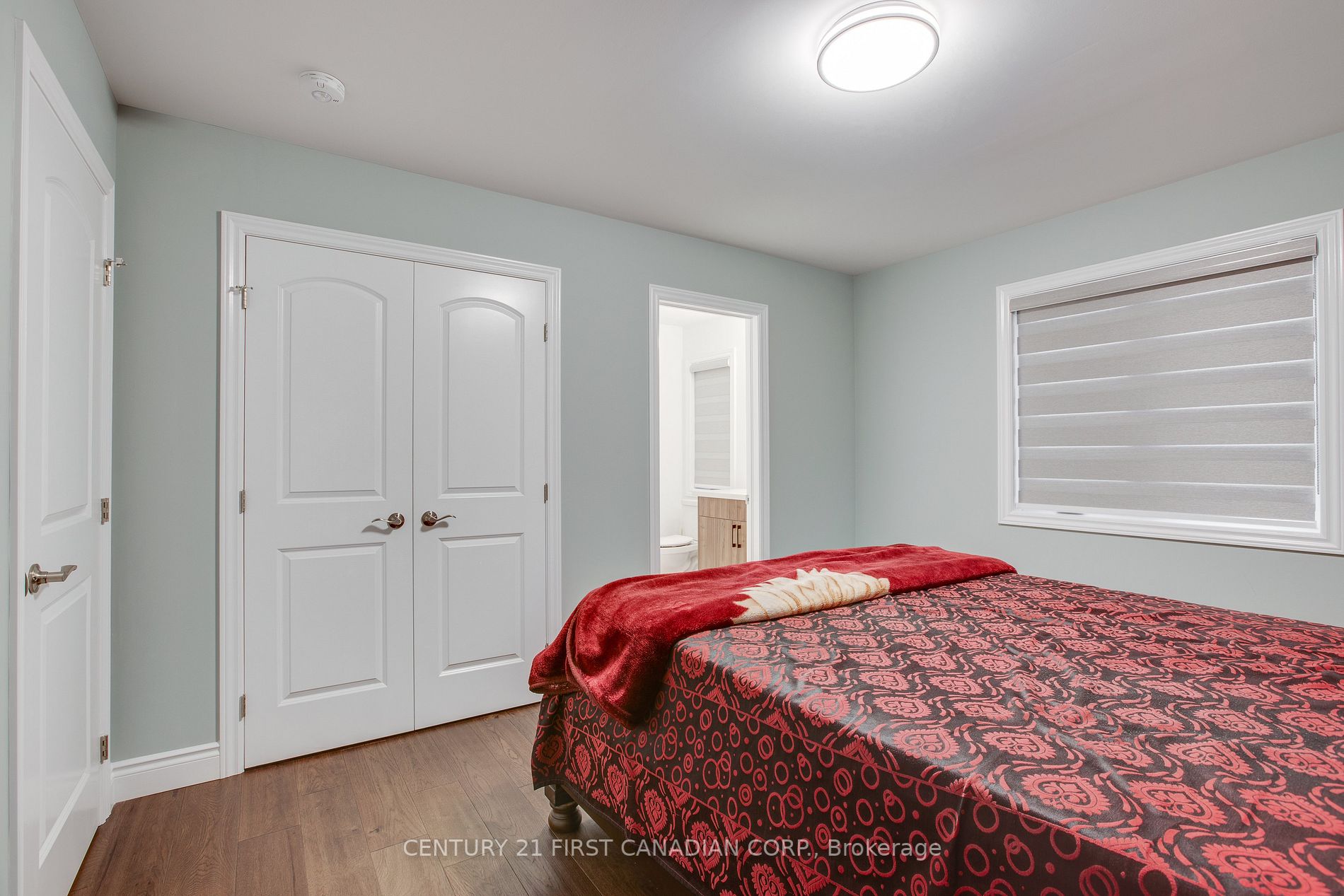 1464 Medway Park Drive