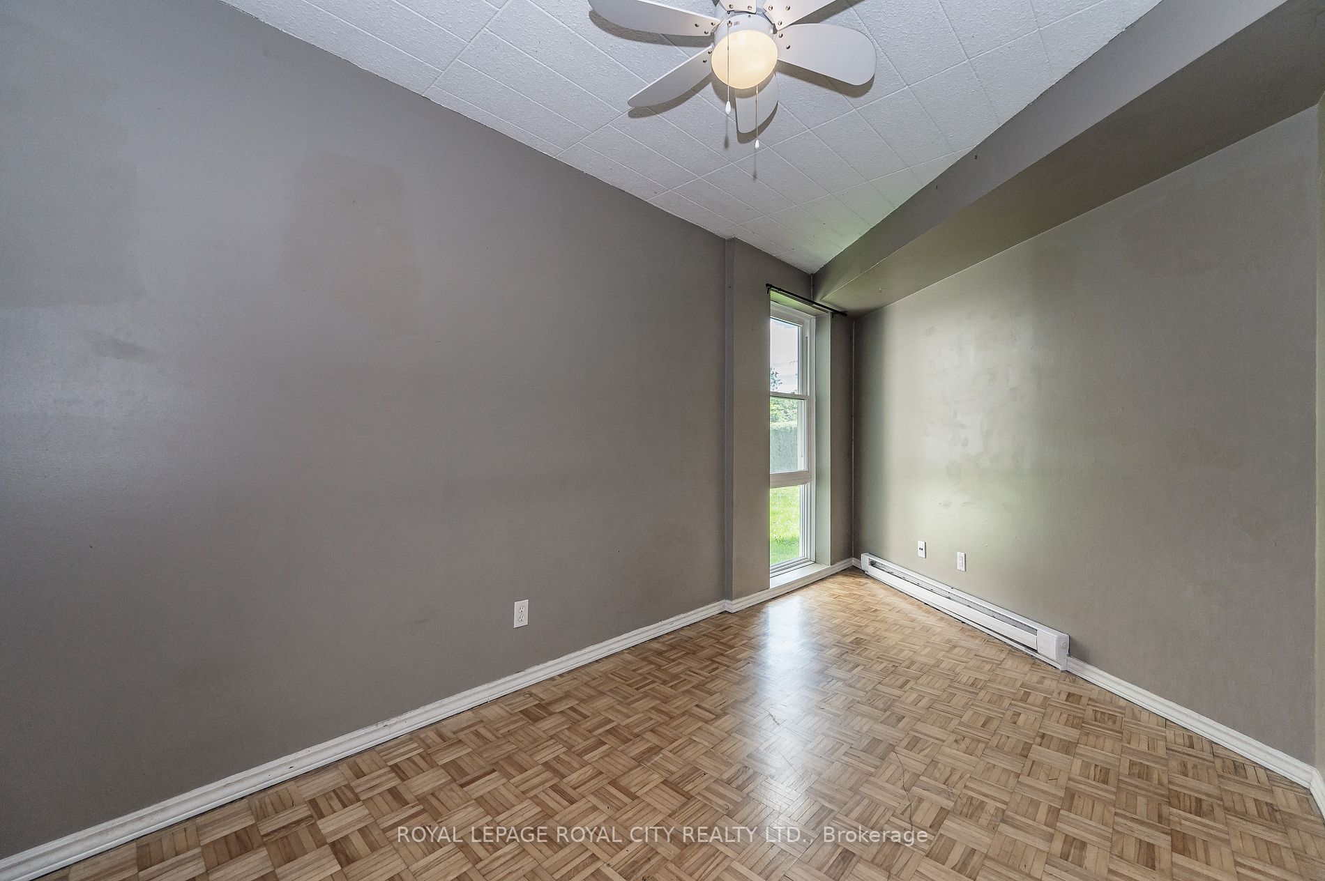 105 Conroy Cres, #103