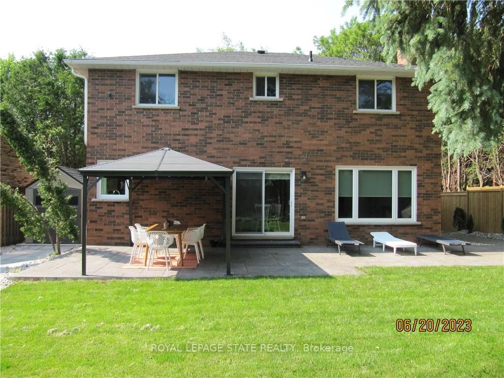 26 Abbey Close