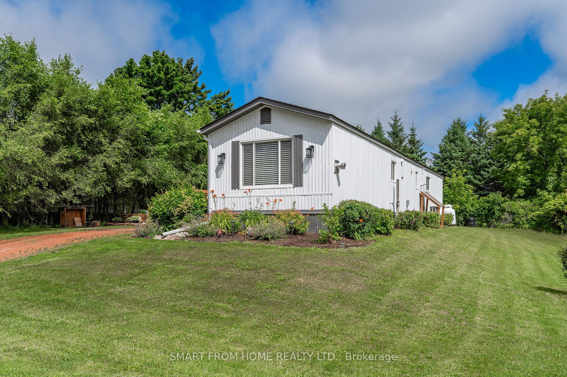 21 Heather Ave