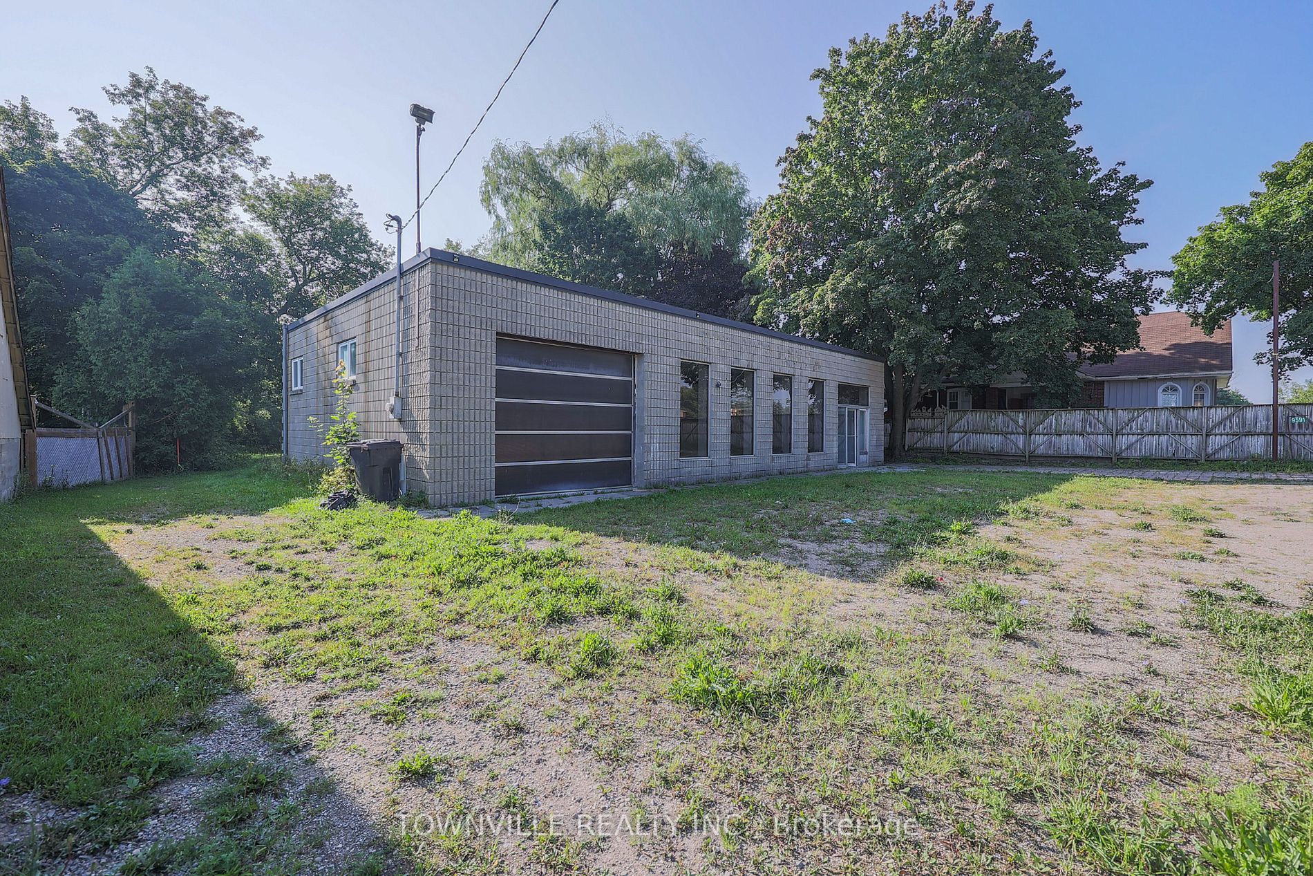 9591 Wellington Rd