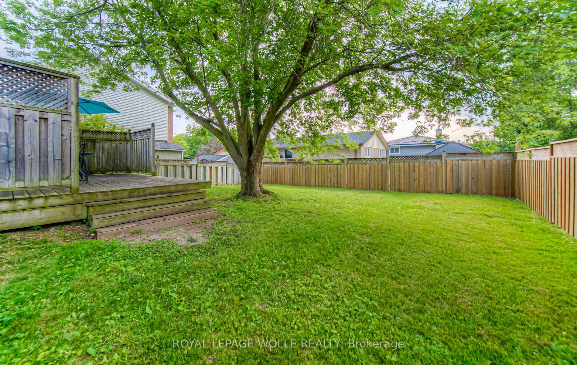 106 Millwood Crescent