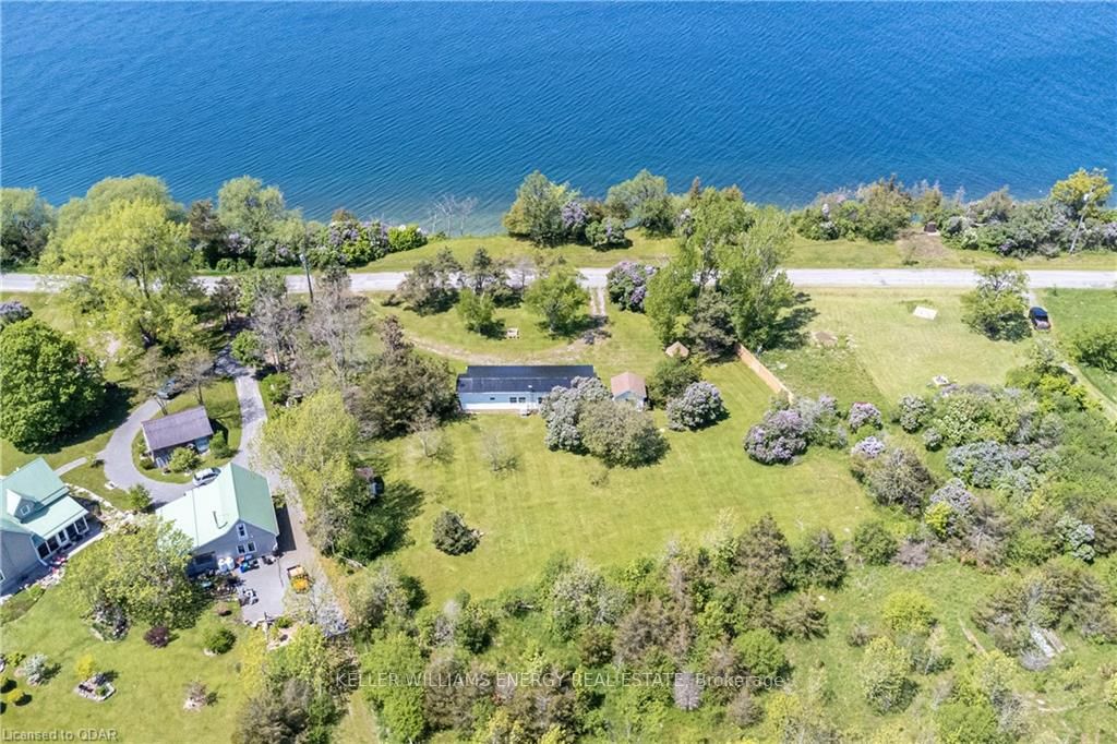 5062 Long Point Rd