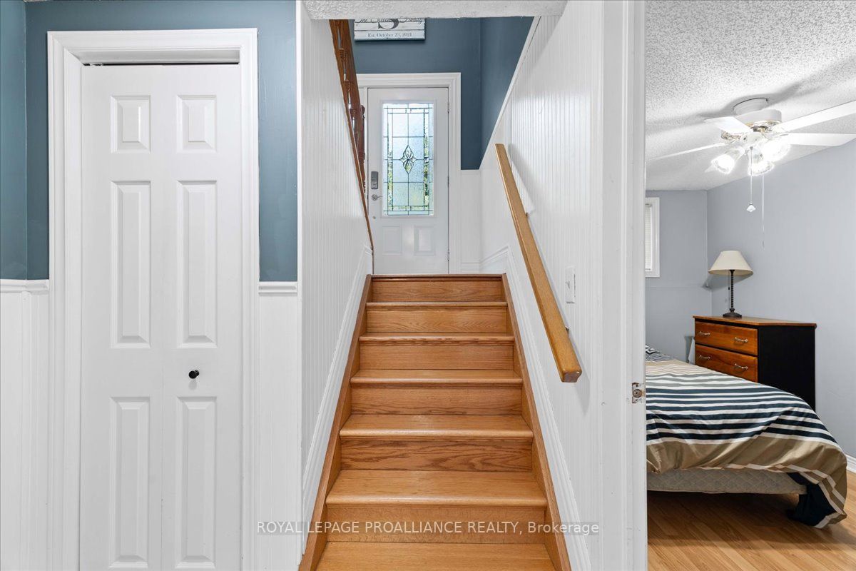 784 Palace Rd
