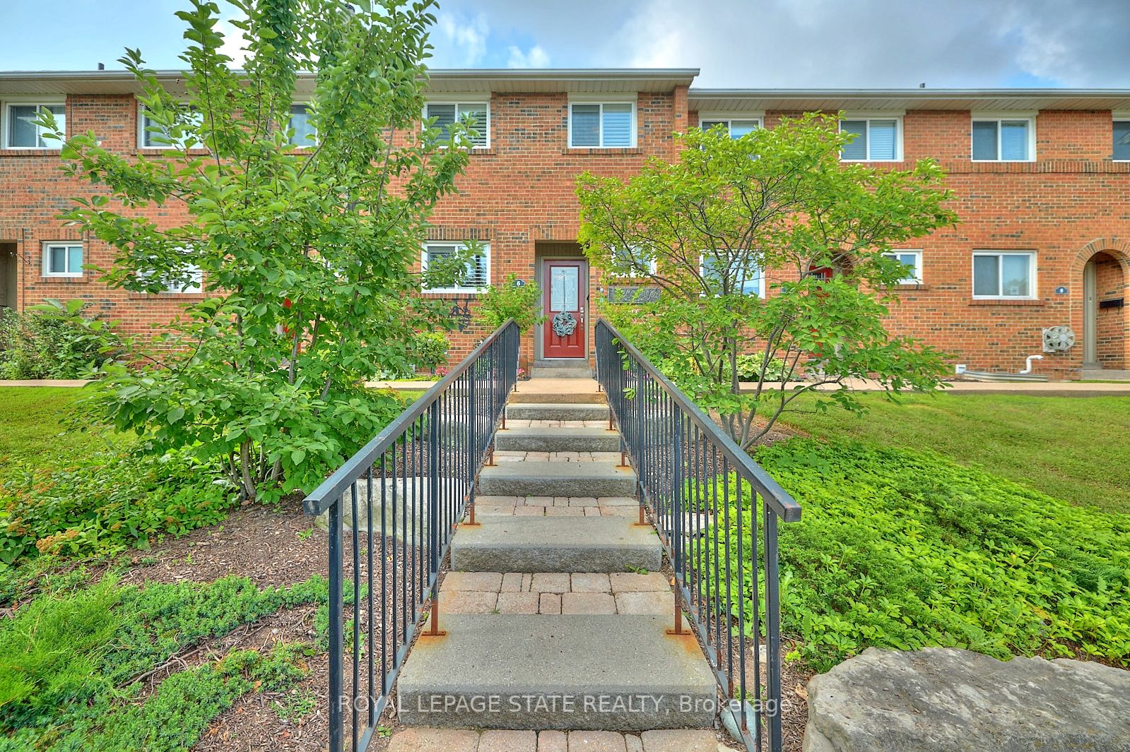 125 Livingston Ave, #6