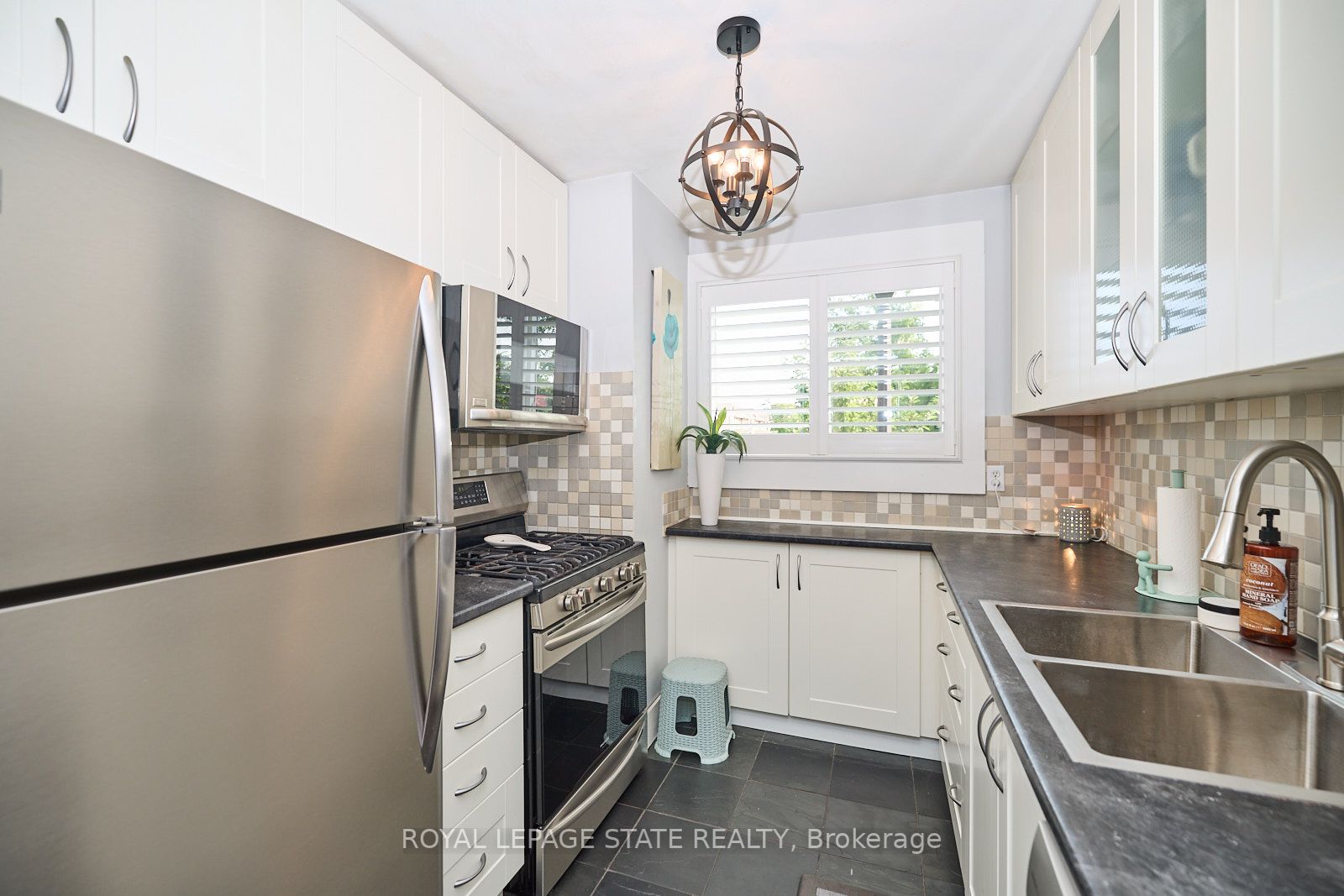 125 Livingston Ave, #6