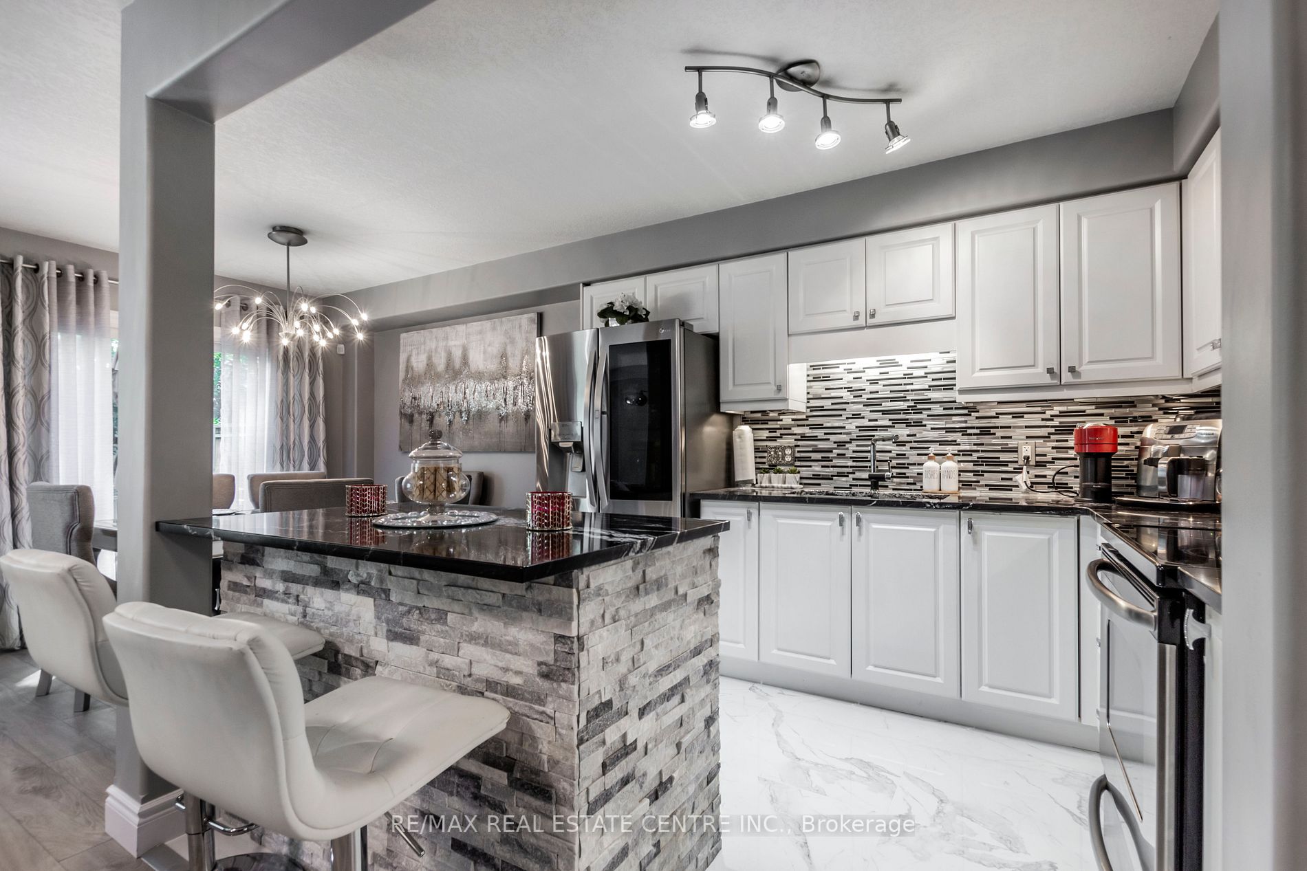 105 PINNACLE Drive, #44