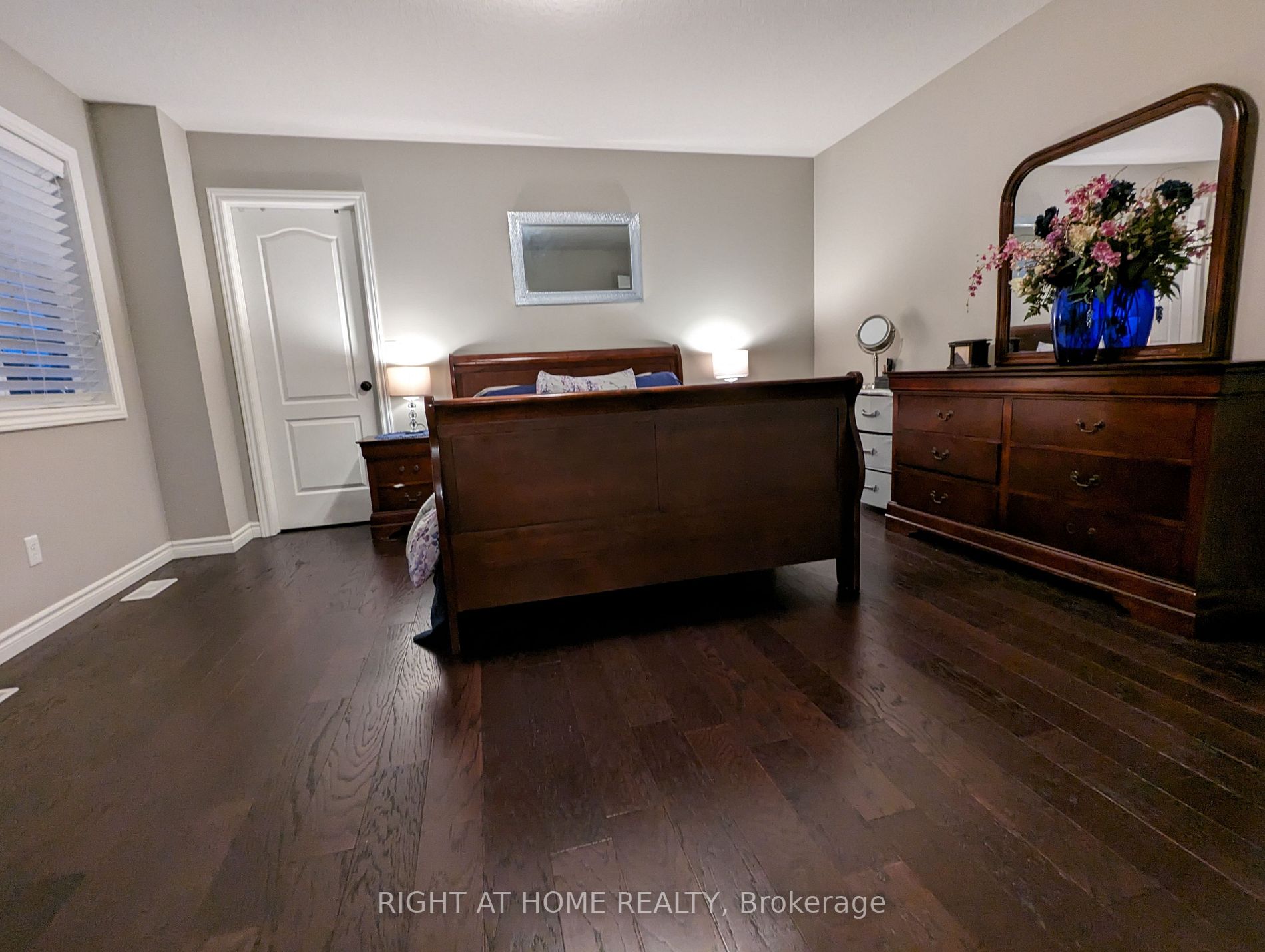 Listing X6743988 - Large Photo # 17