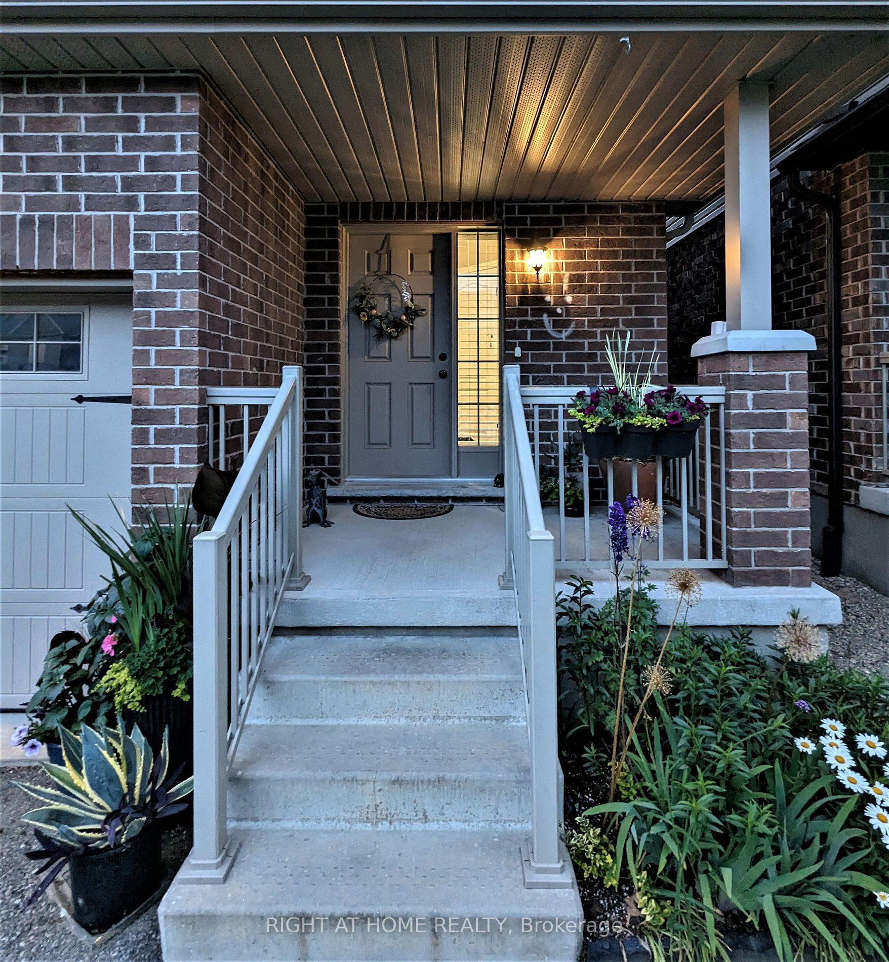 Listing X6743988 - Large Photo # 3