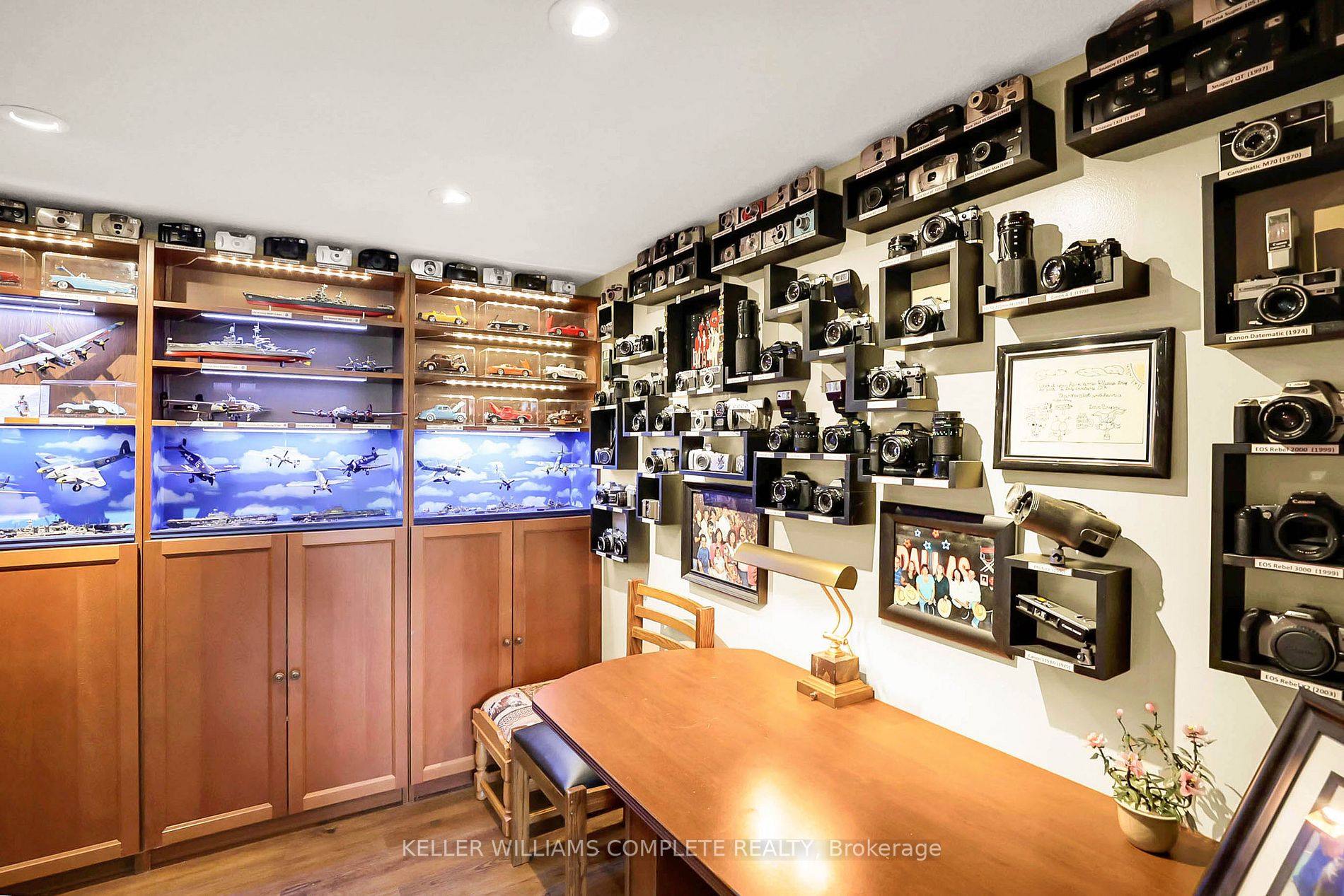 23 Mcnab Dr