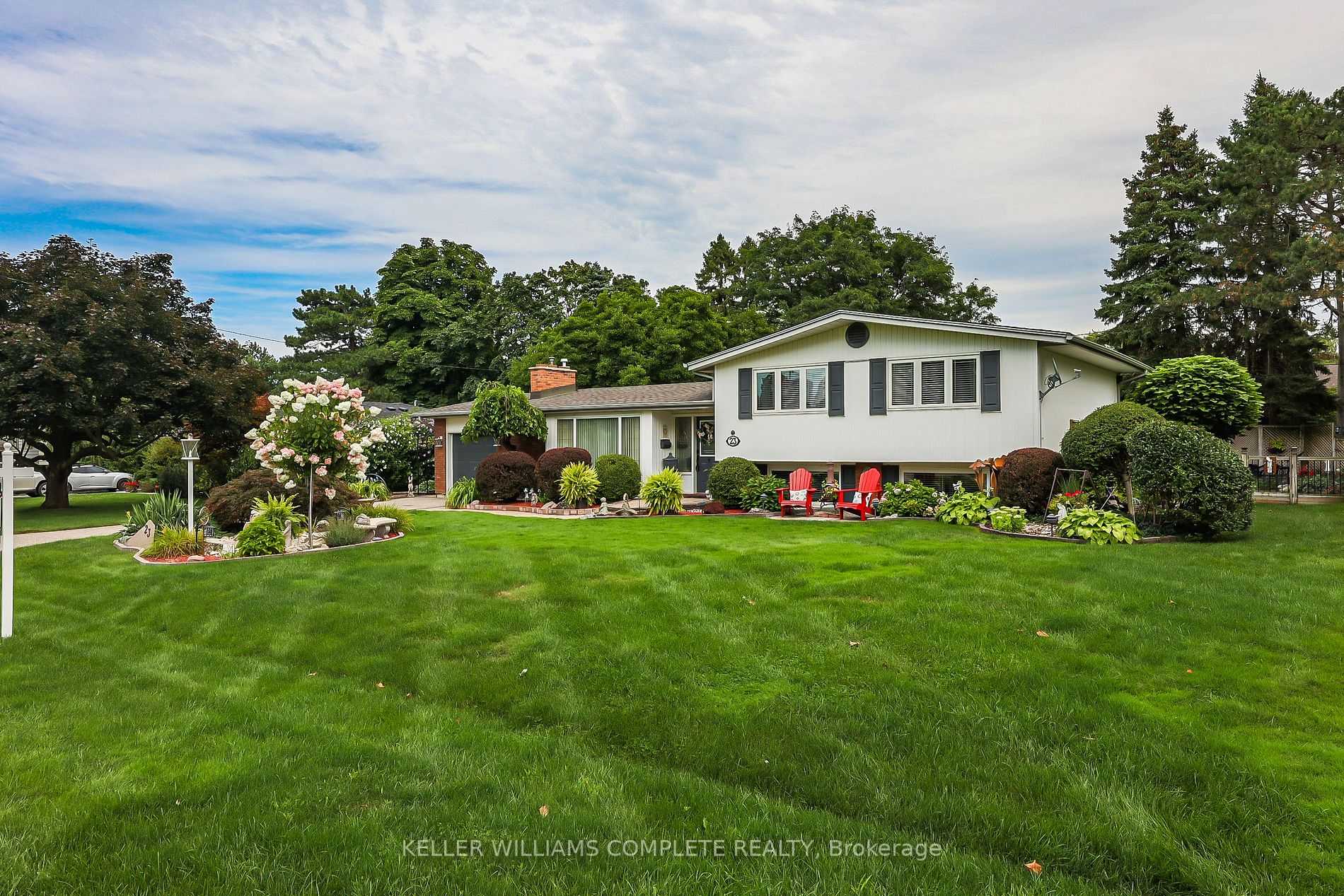 23 Mcnab Dr