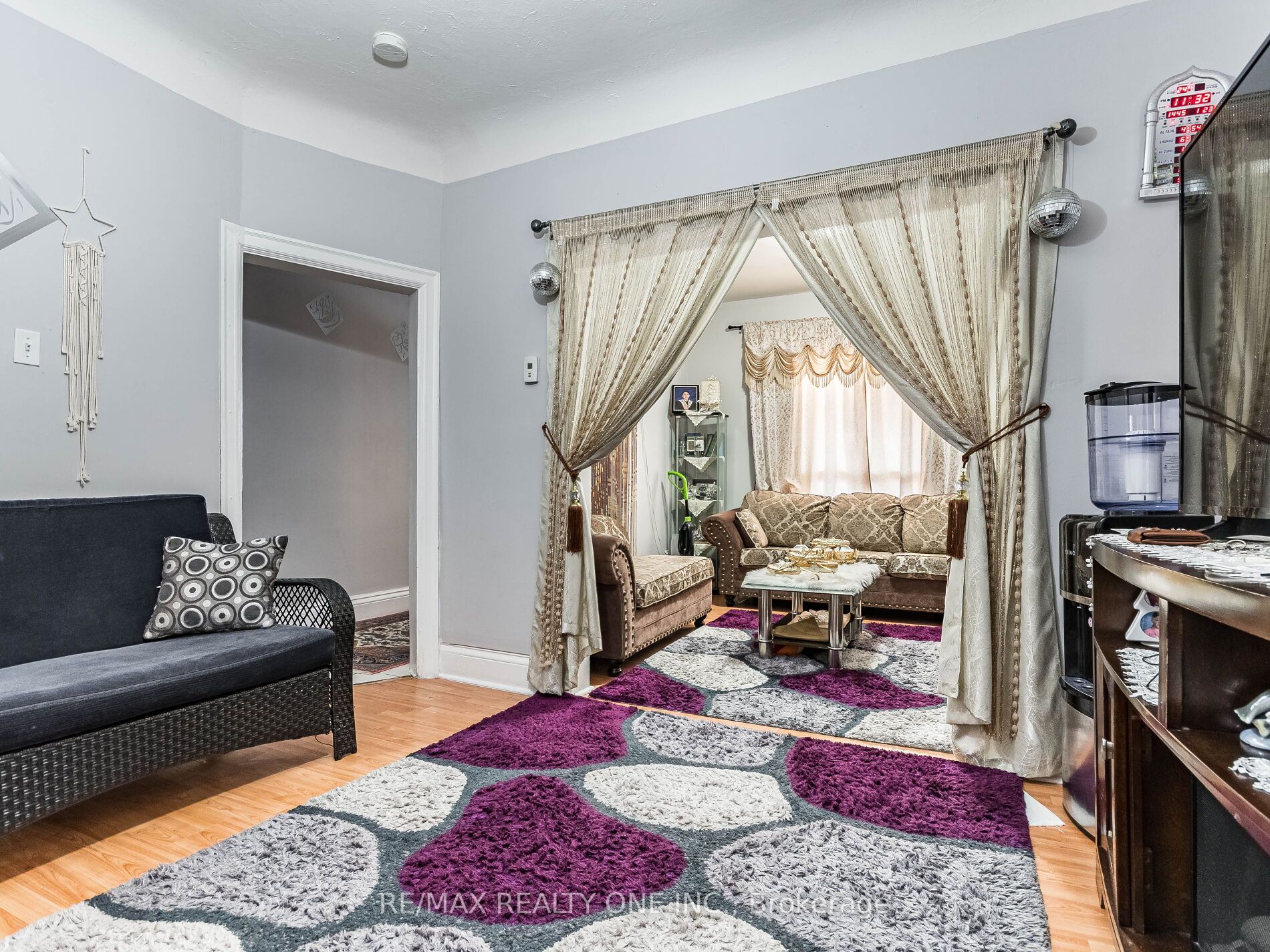 79 Chestnut Ave