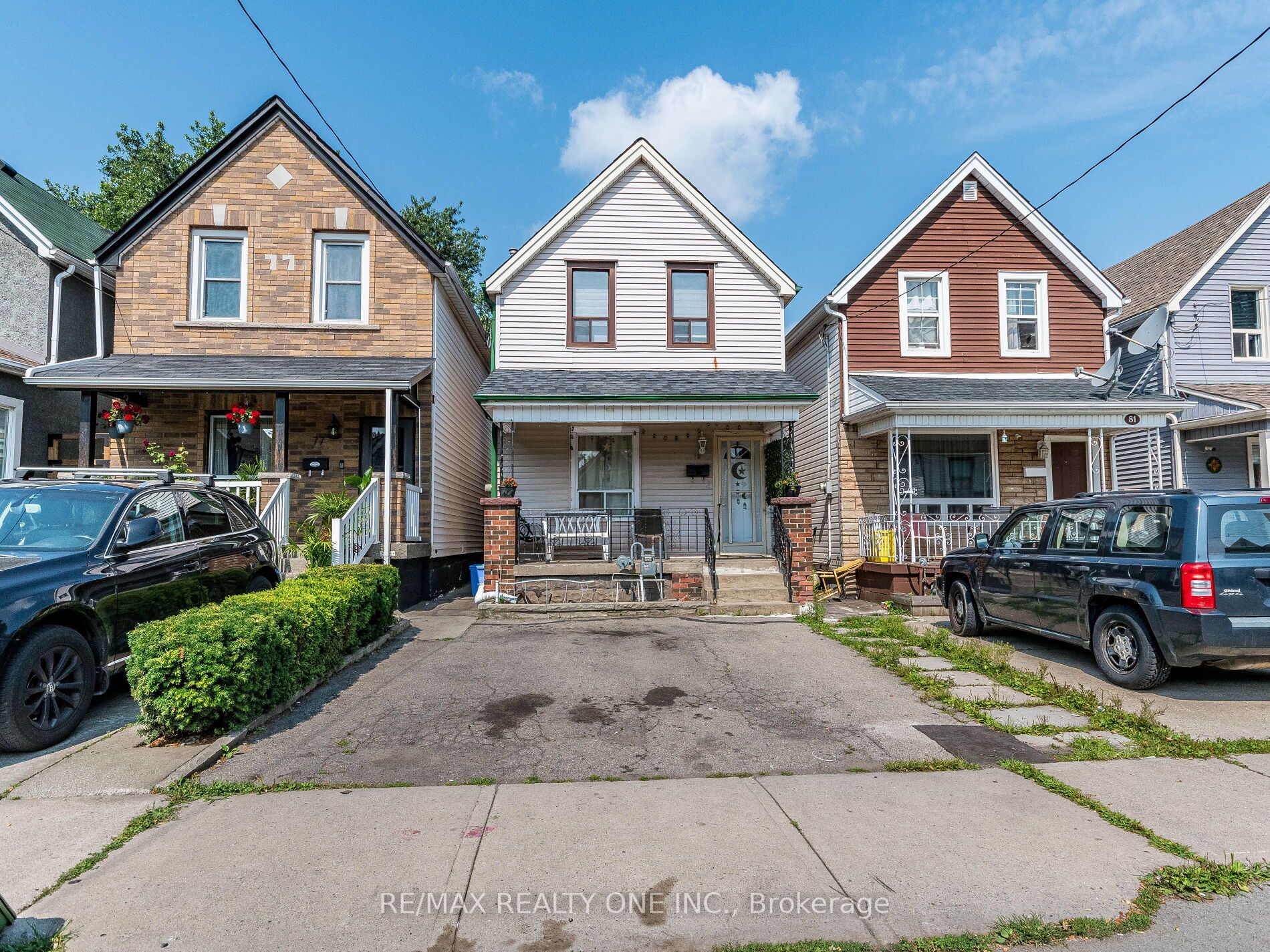 79 Chestnut Ave