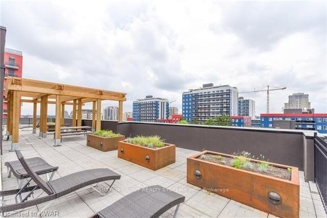 250 Albert St, #504