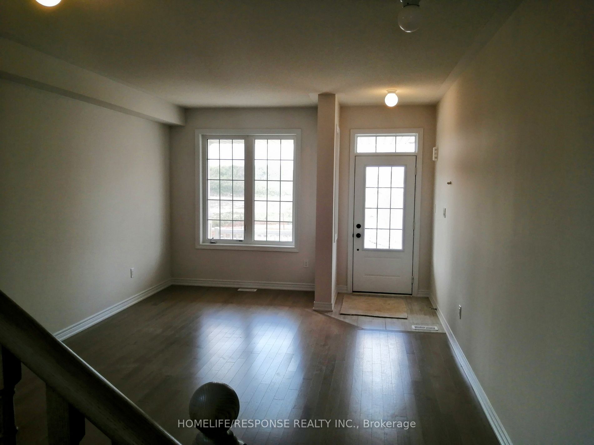 573 Red Elm Rd