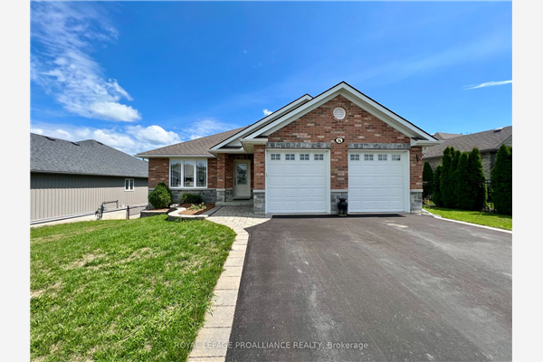 14 Glenwood St, Quinte West