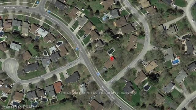 3 Oakwood Cres