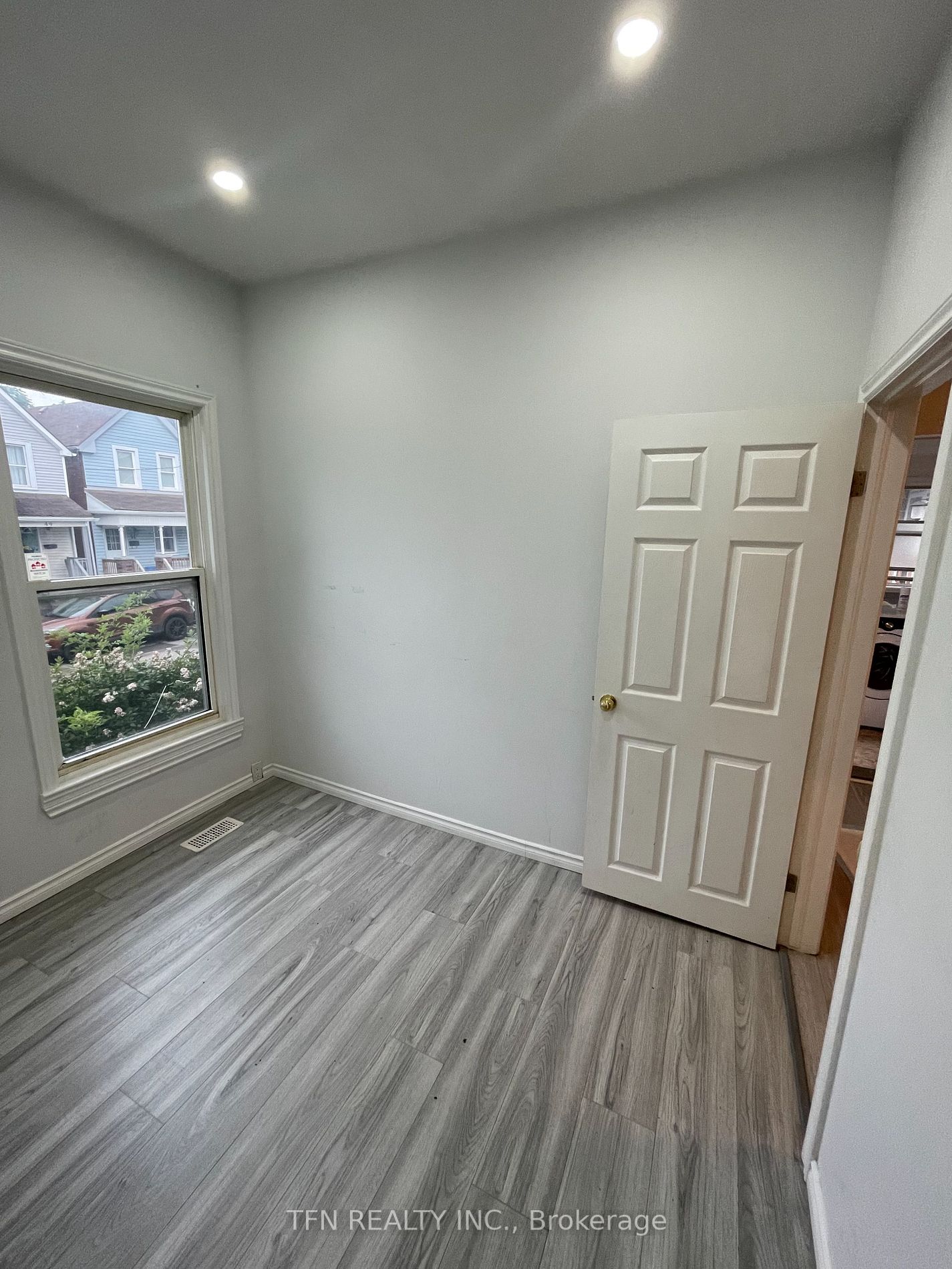 36 Douglas Avenue