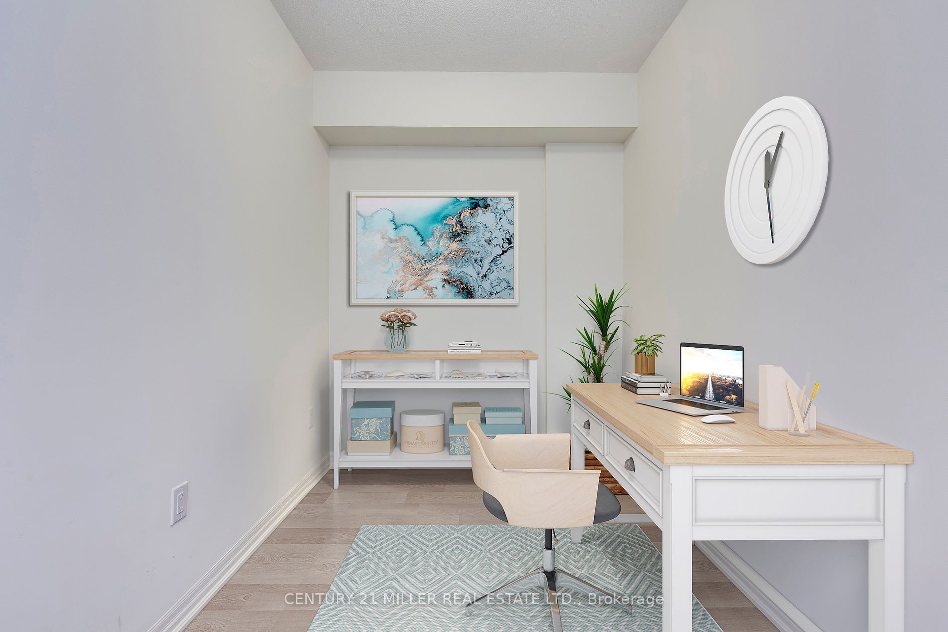560 North Service Rd, #303