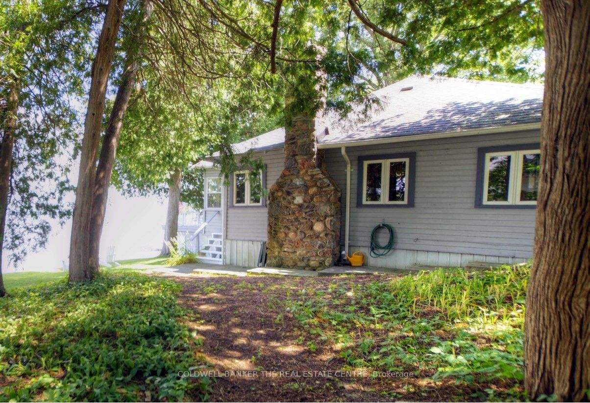 21 Potts Shore Road