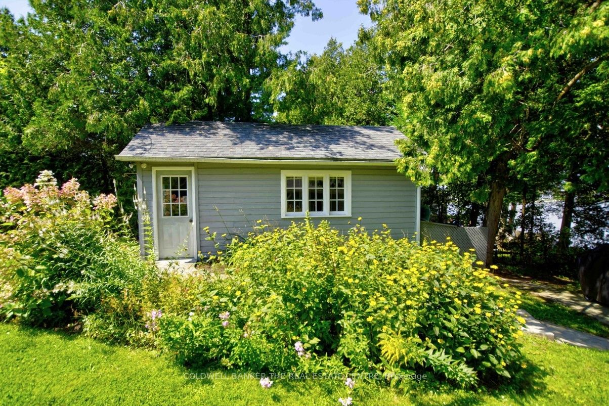 21 Potts Shore Road