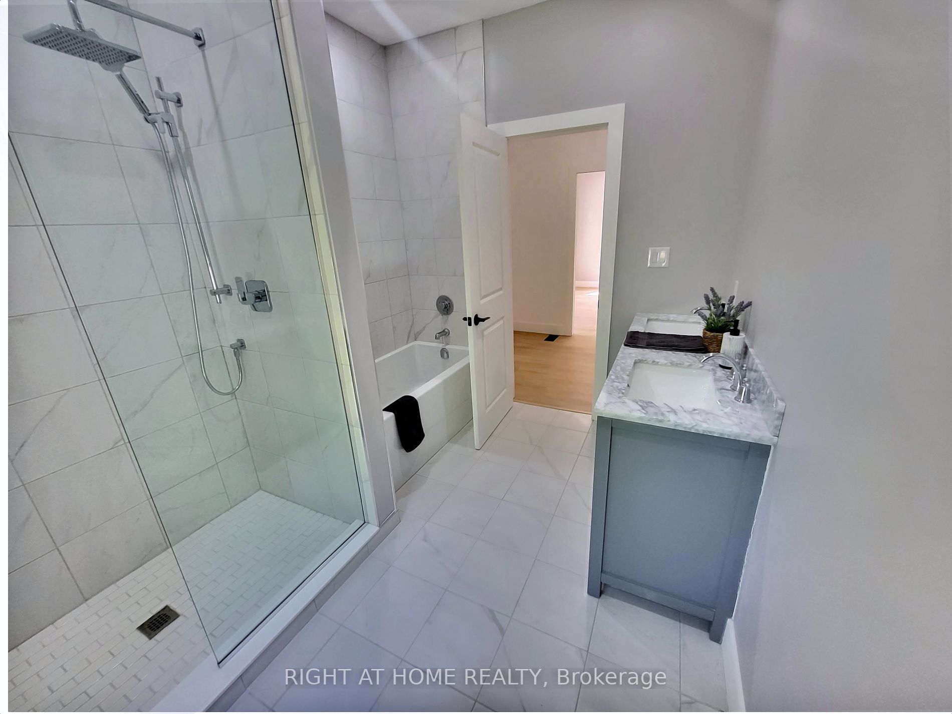 187 Lakeview Dr
