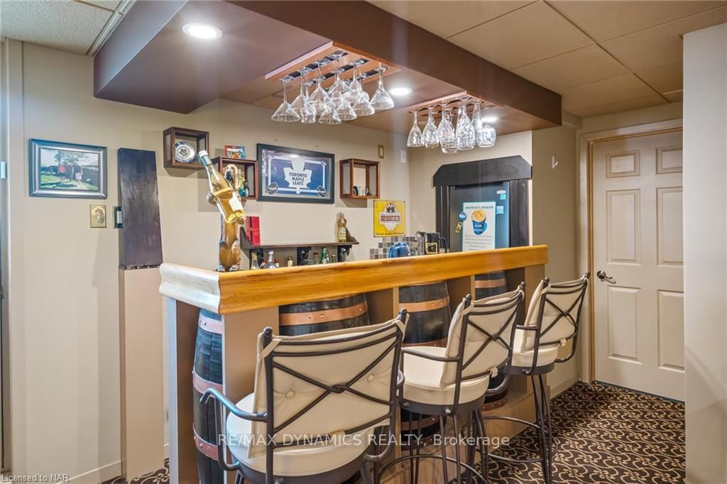 306 Lakeshore Rd