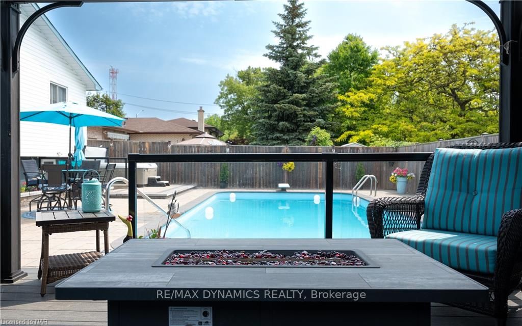 306 Lakeshore Rd