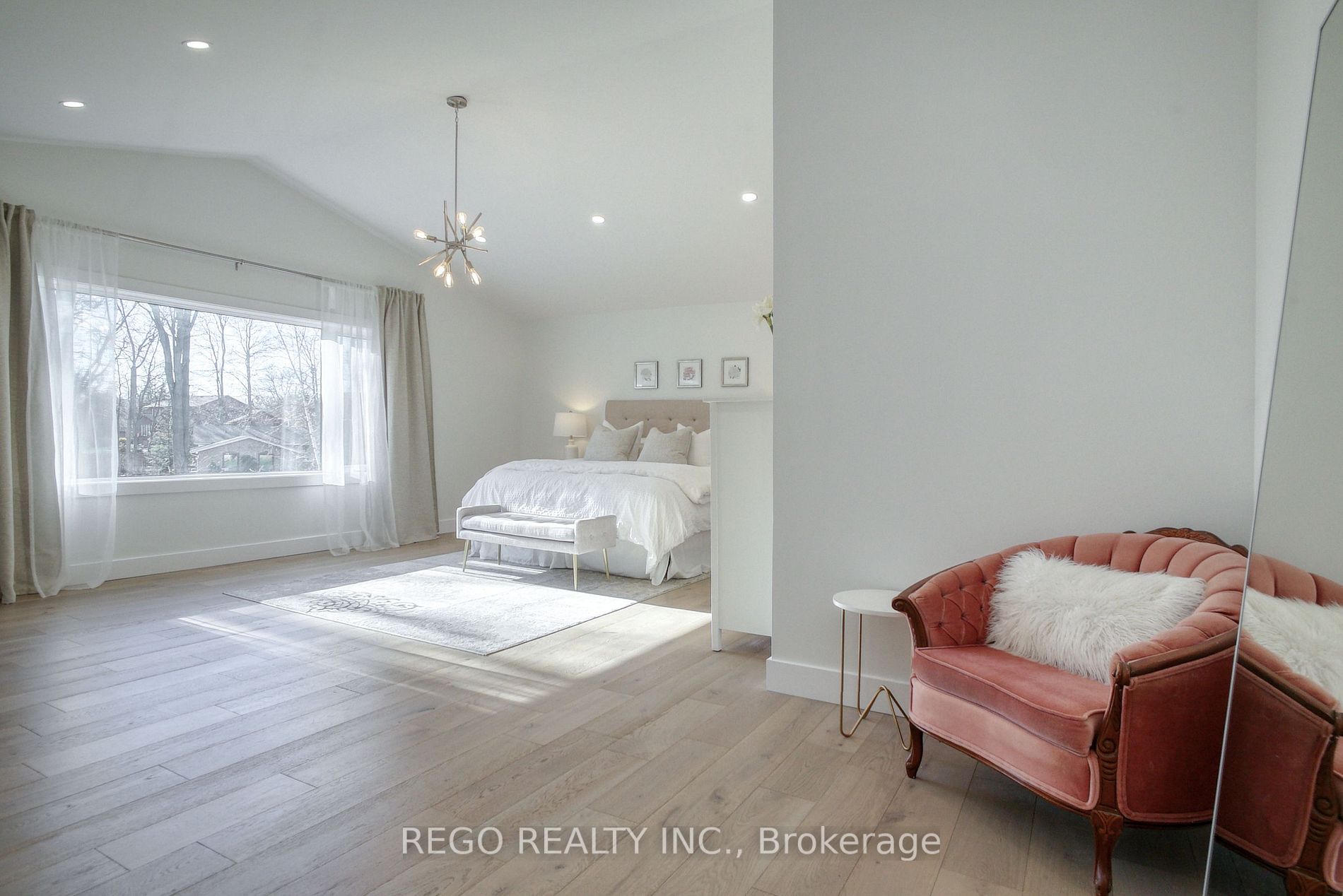 514 Oxbow Rd