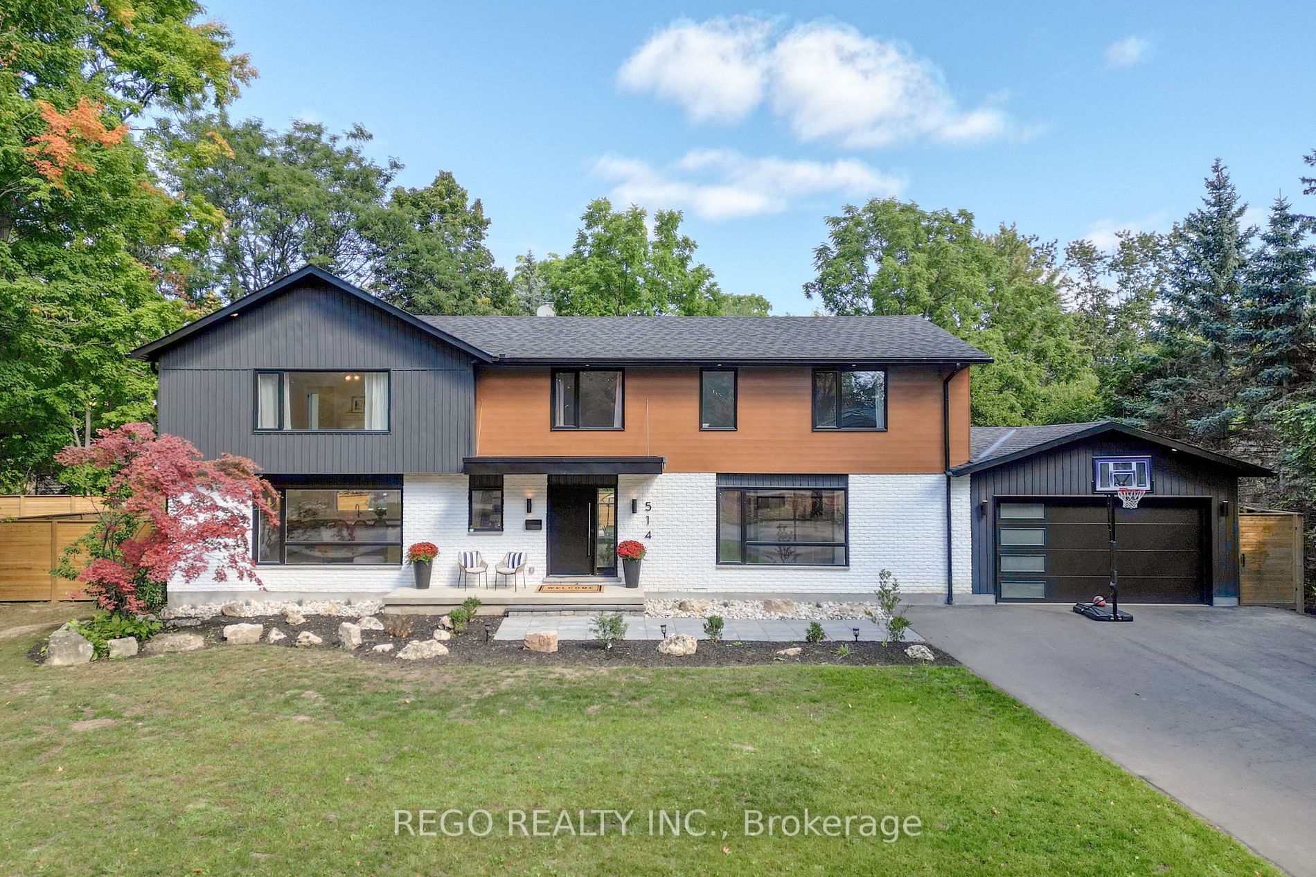 514 Oxbow Rd