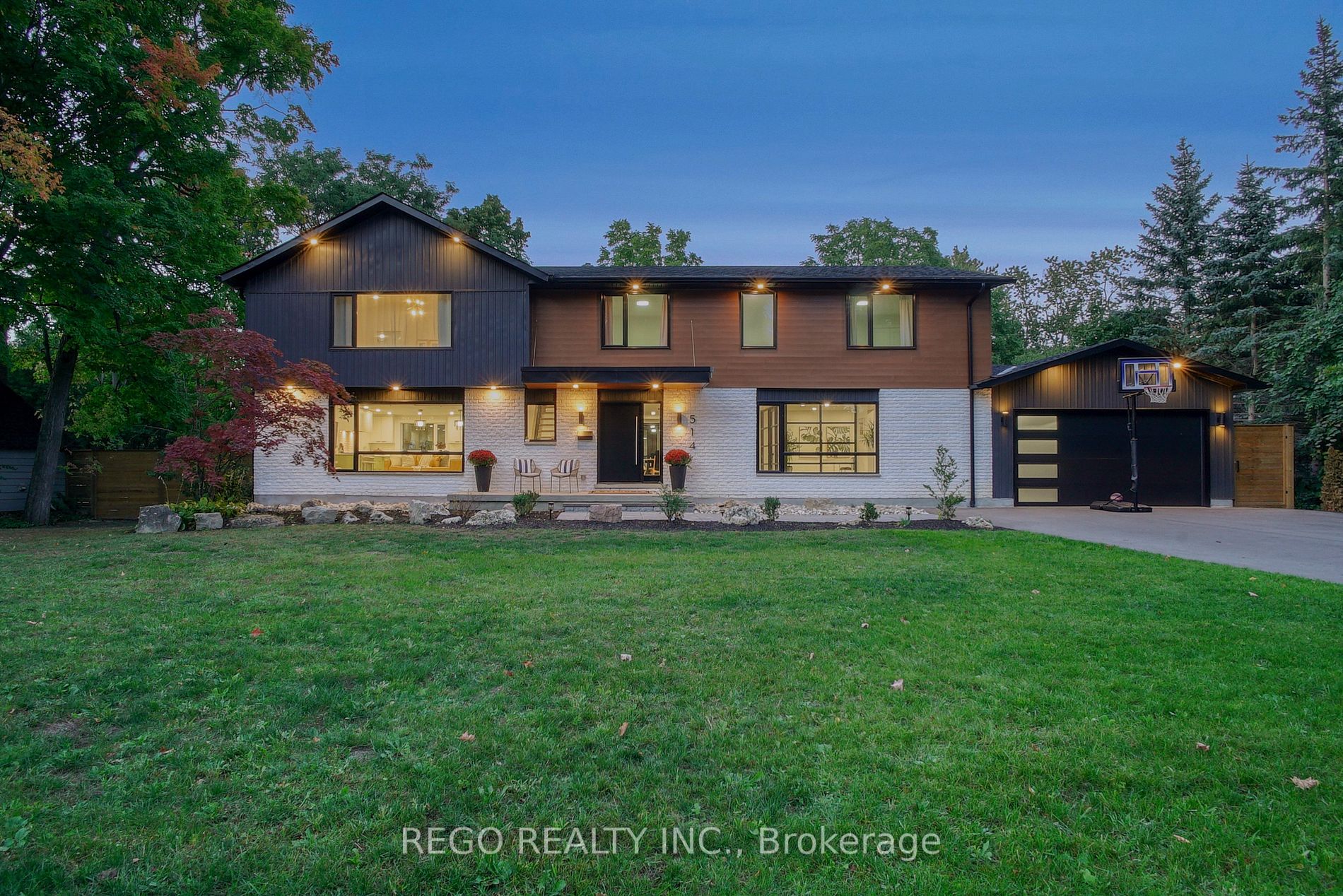 514 Oxbow Rd