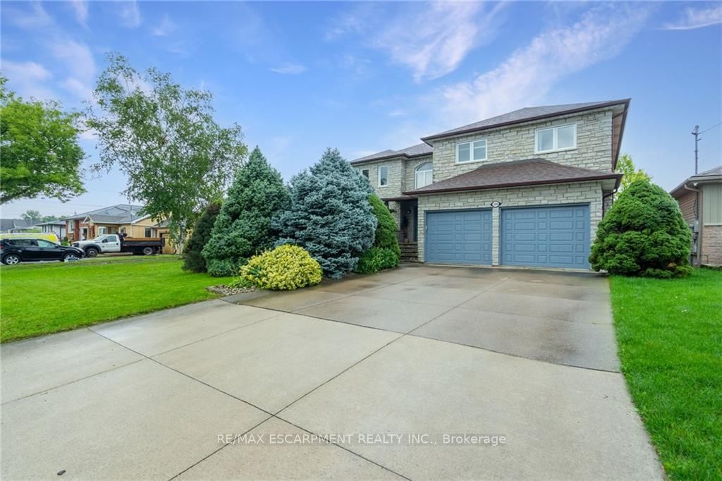 106 HOMESIDE Avenue