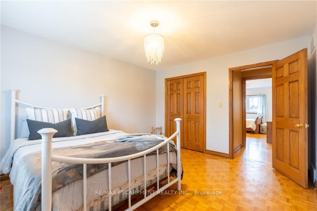 106 HOMESIDE Avenue
